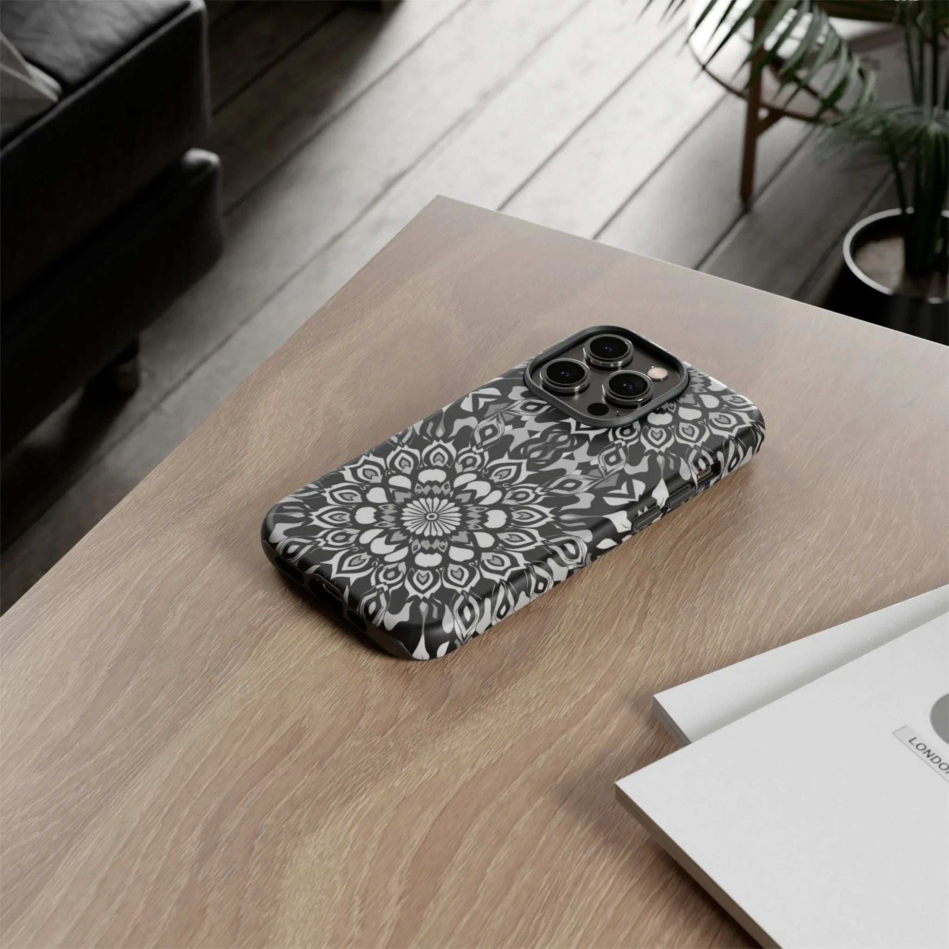 Mandala Phone Case for iPhone and Galaxy - KARARMDESIGN