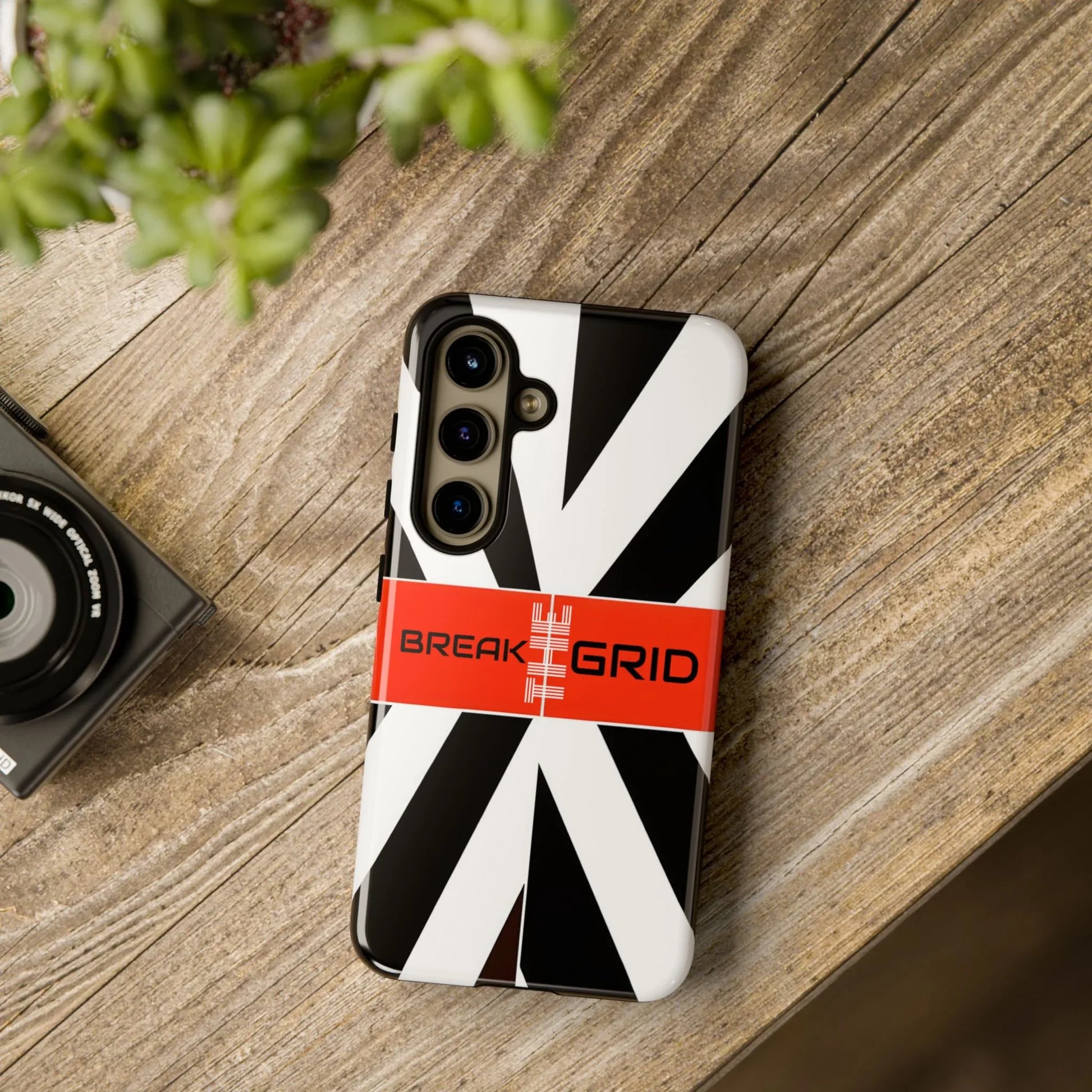 Break The Grid Phone Case for iPhone 11–16 and Galaxy S20–S25 - KARARMDESIGN