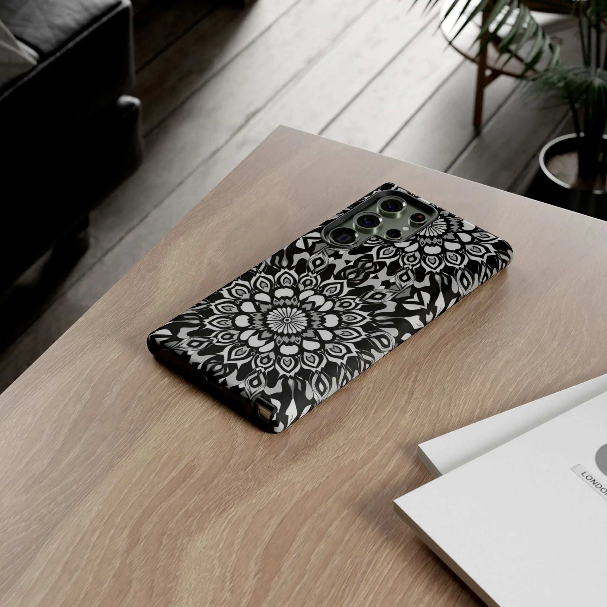 Mandala Phone Case for iPhone and Galaxy - KARARMDESIGN