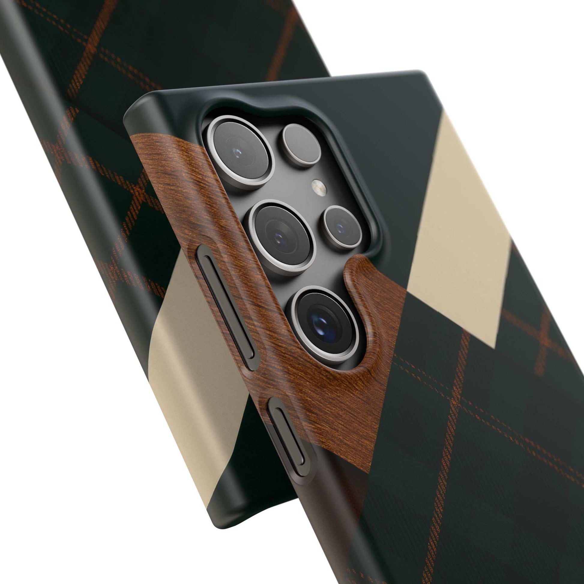 Phone case with wood-look grip, dark green plaid and raised camera protection