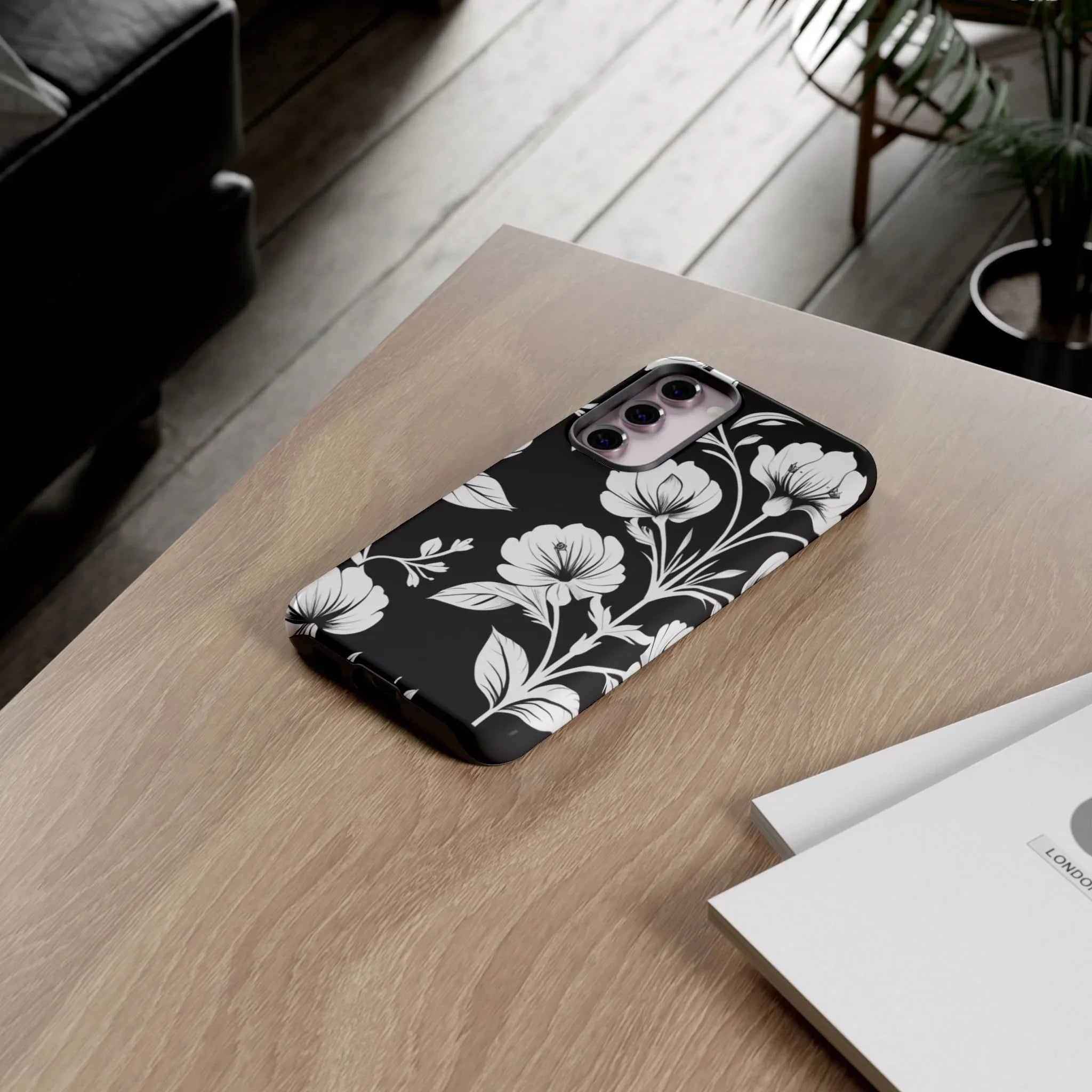 Elegant Floral Phone Case for Galaxy S20-S25 - KARARMDESIGN