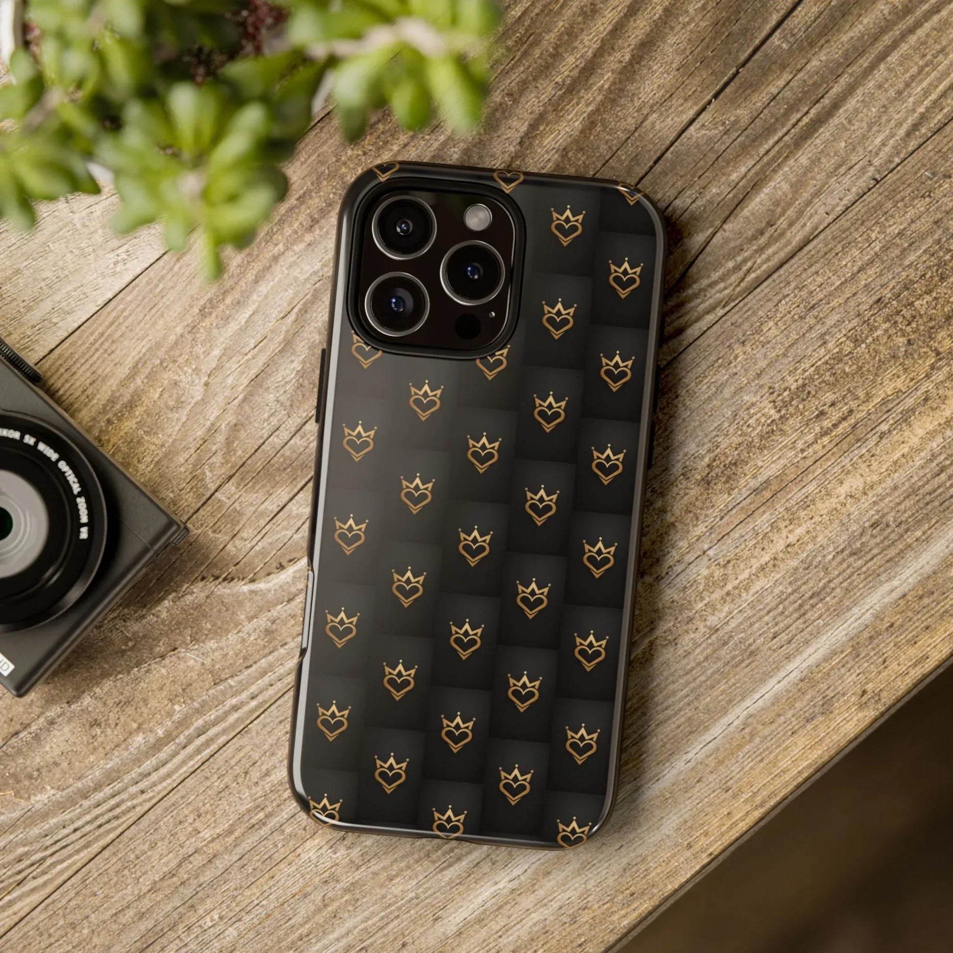 Crowned Heart Doodle Phone Case for iPhone 11-17 & Galaxy S10-S25 - KARARMDESIGN