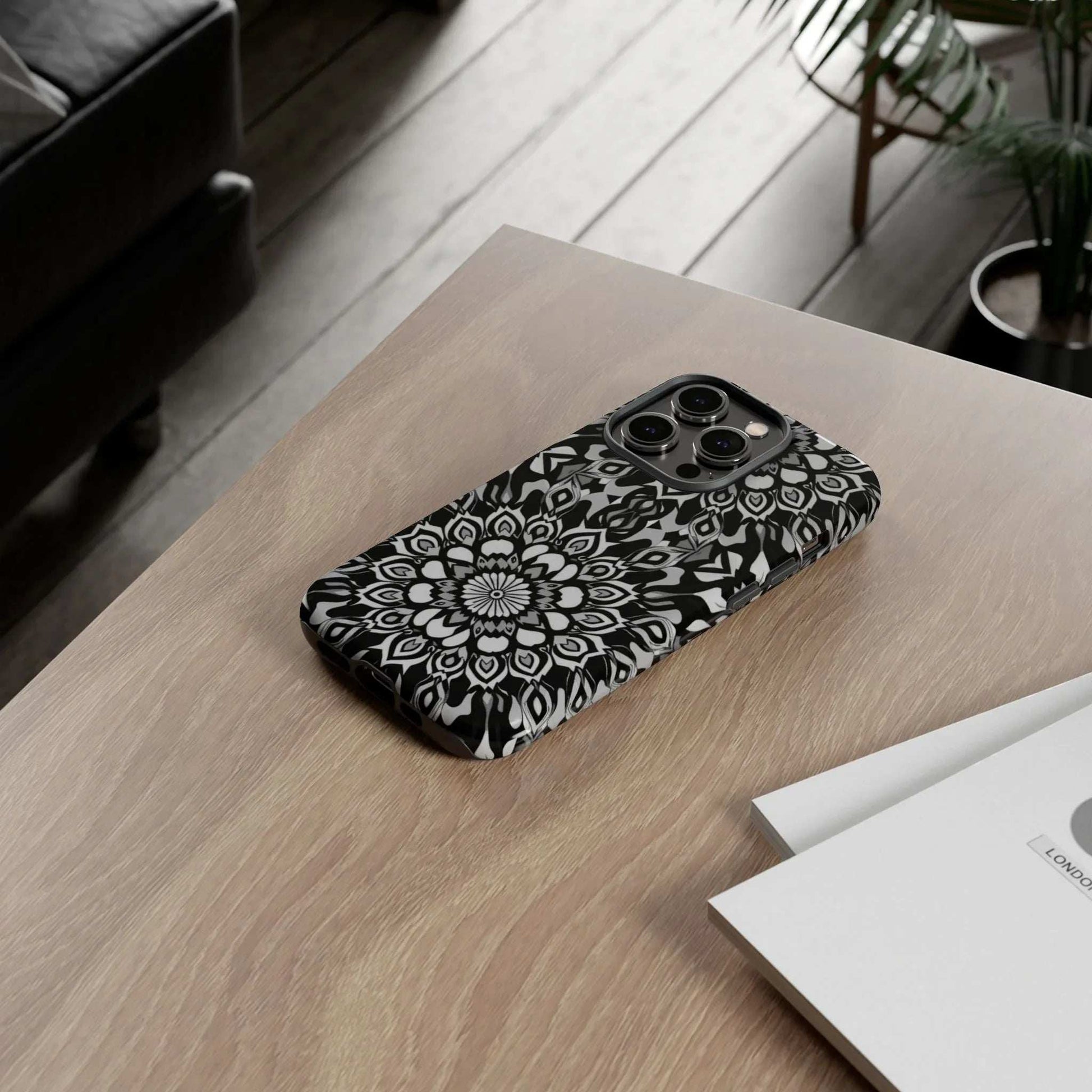 Mandala Phone Case for iPhone and Galaxy - KARARMDESIGN
